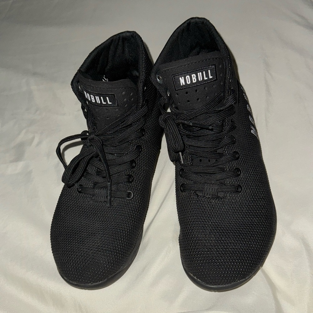 Nobull black High-tops M7.5 W8.5